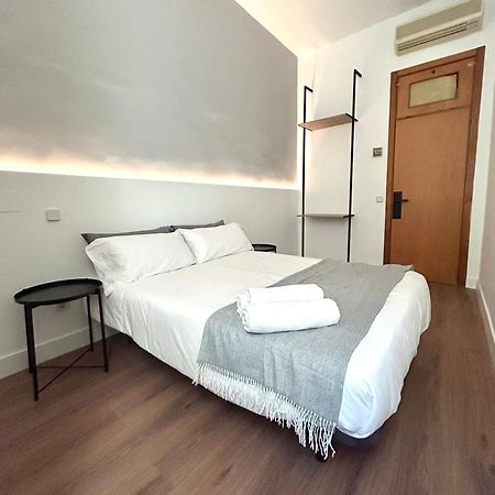 H21 Rooms Madrid Eksteriør bilde
